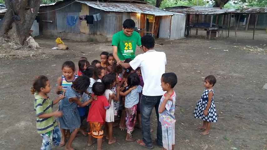 Grupo de evangelização infantil atua na capital Dili.